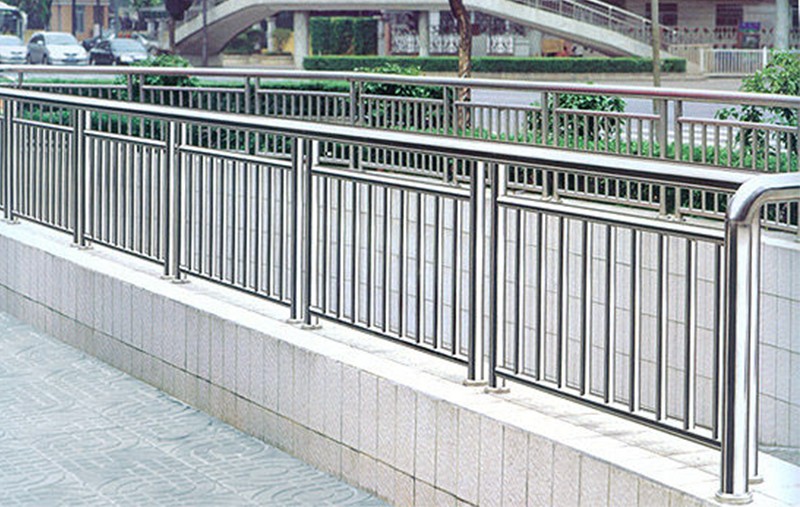 道路護欄